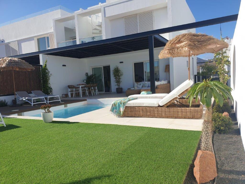 Serena Holiday Homes By Livvo Playa Blanca  Luaran gambar