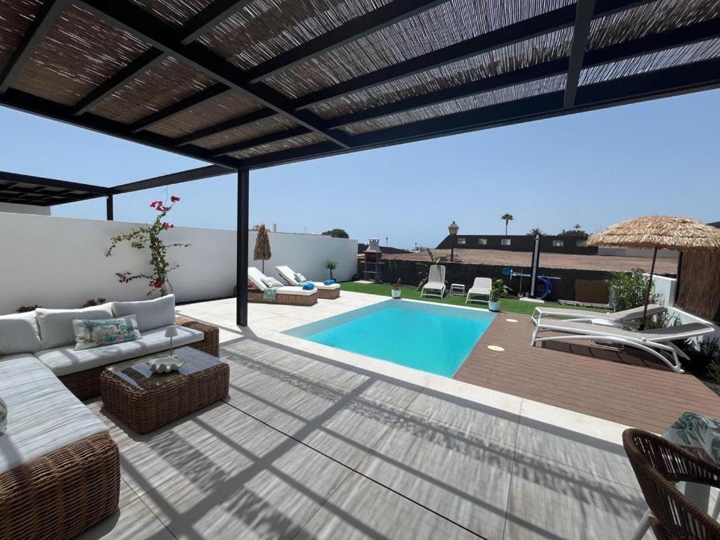 Serena Holiday Homes By Livvo Playa Blanca  Luaran gambar