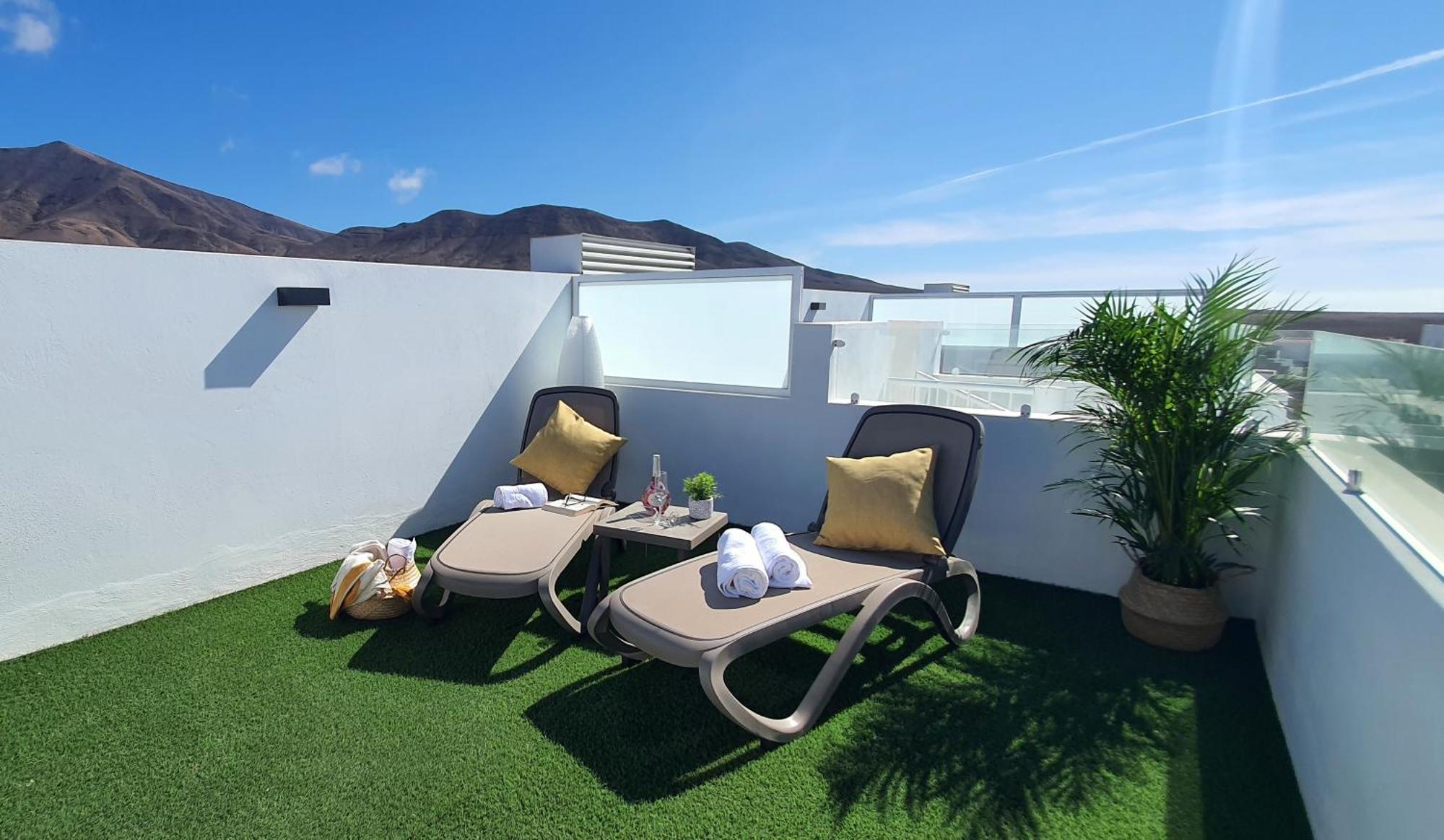 Serena Holiday Homes By Livvo Playa Blanca  Luaran gambar